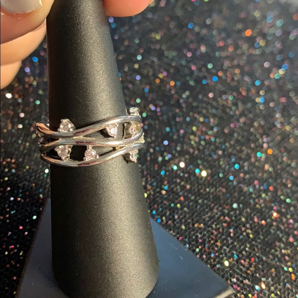 Size 6 rings